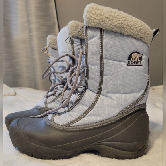 Sorel Women's Winter Boots in Gray and White 8.5 - Picture 2 of 7